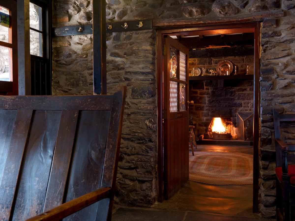 Y Talbot Hotel Tregaron Luaran gambar